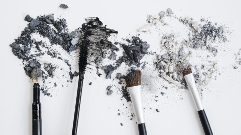 stippling makeup brushes on a white background.